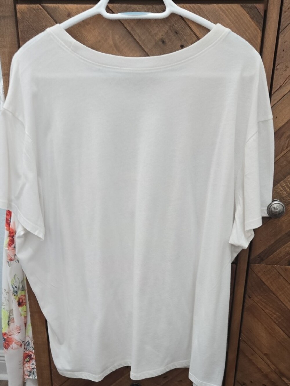Torrid Relaxed Classic Fit Scooby-Doo Mystery Machine Graphic Tee - Picture 3 of 3